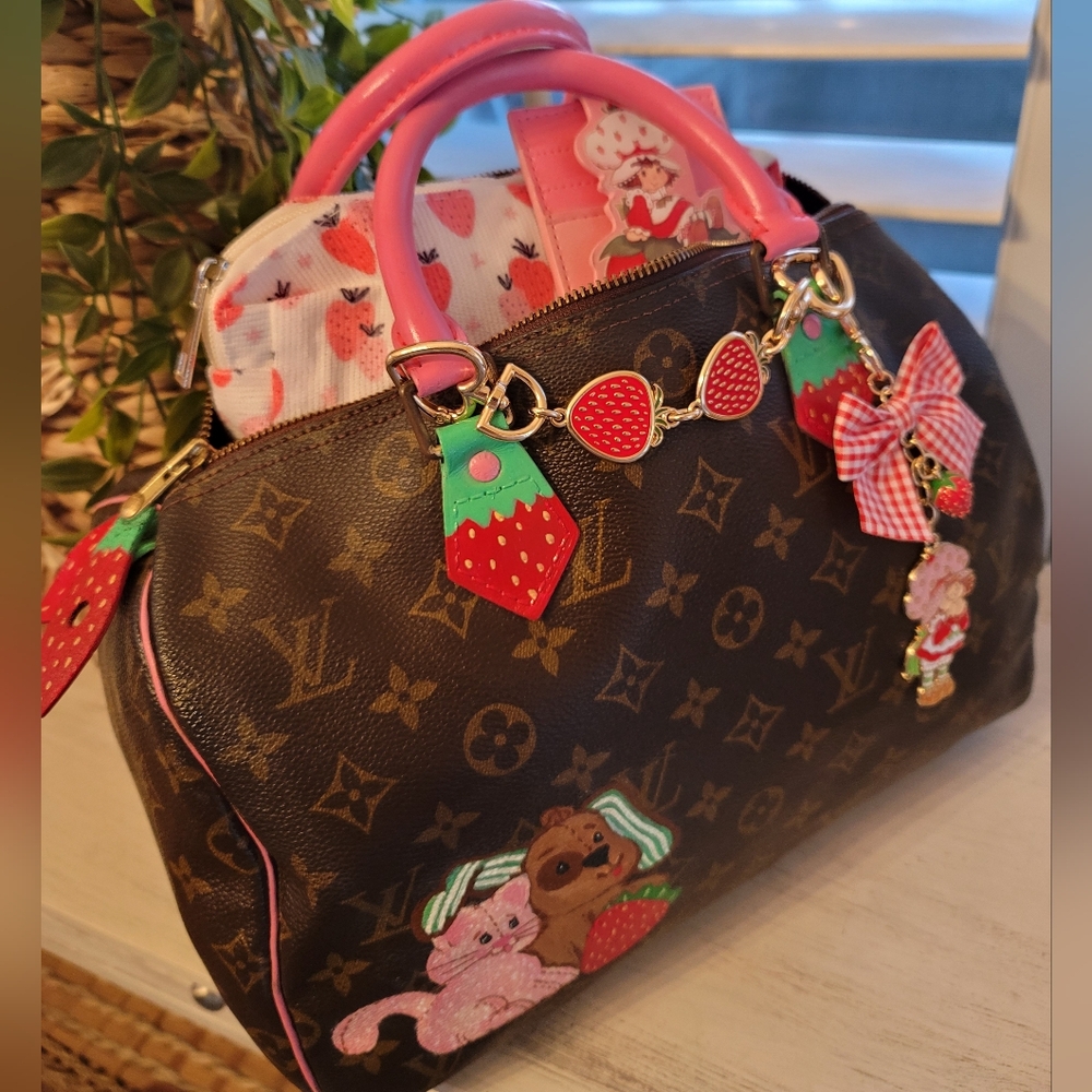 Louis Vuitton Brown Monogram Speedy with Pink Strawberry Accents - Picture 4 of 16
